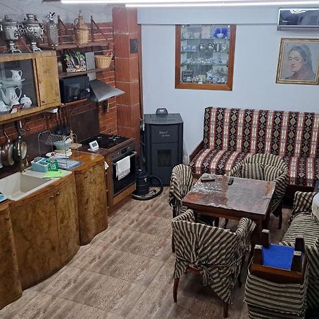Modern And Old Lodge 소피아 외부 사진