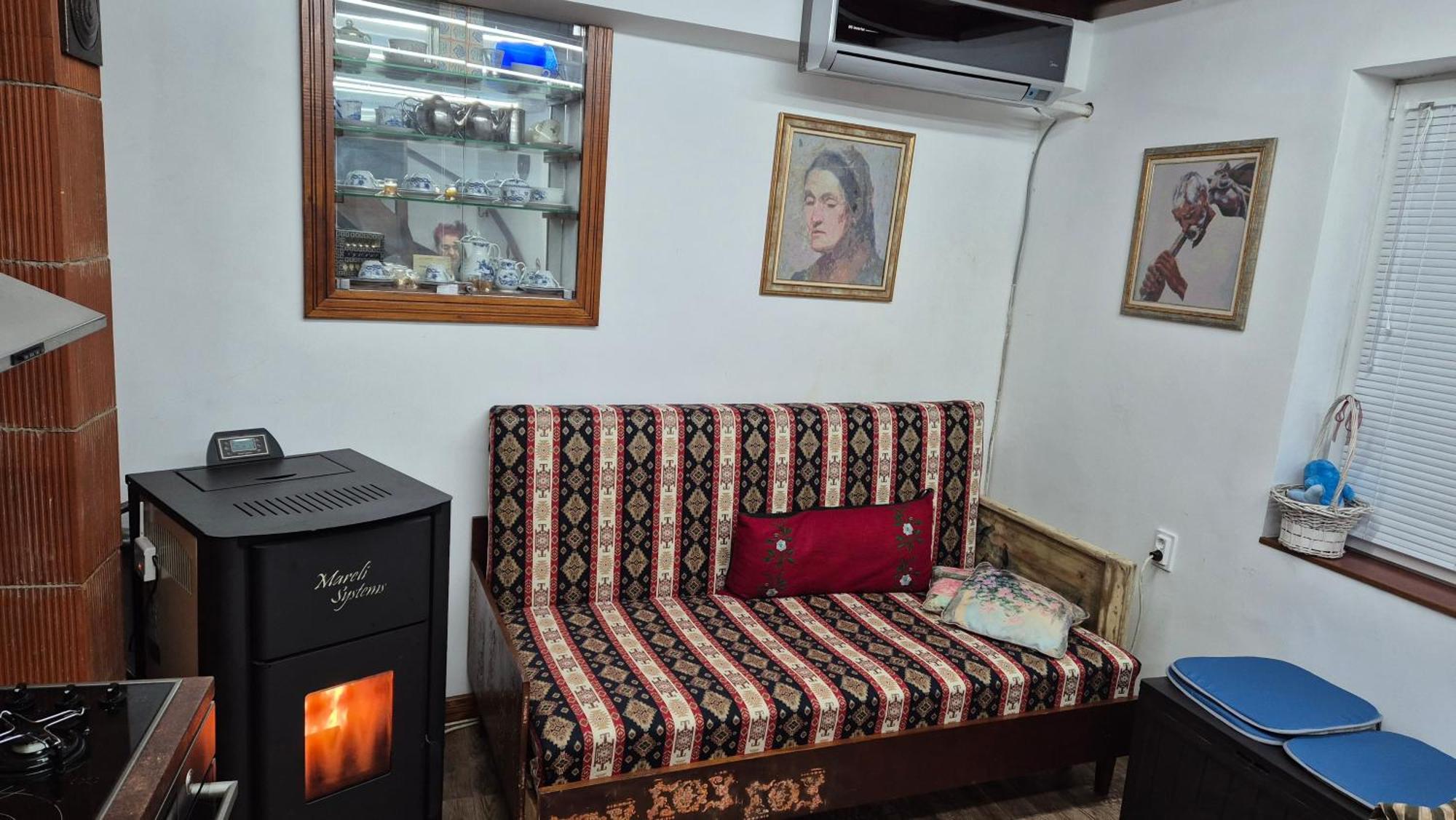 Modern And Old Lodge 소피아 외부 사진